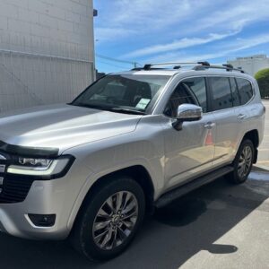 Yakima Timberline FX Rail Bar 300 Series Landcruiser Black - Image 1