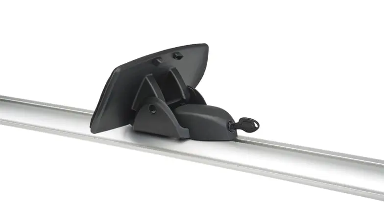 Rhino Nautic 581 - Rear Loading