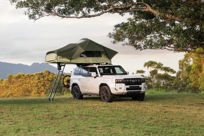 Yakima SkyRise HD Premium Rooftop Tent