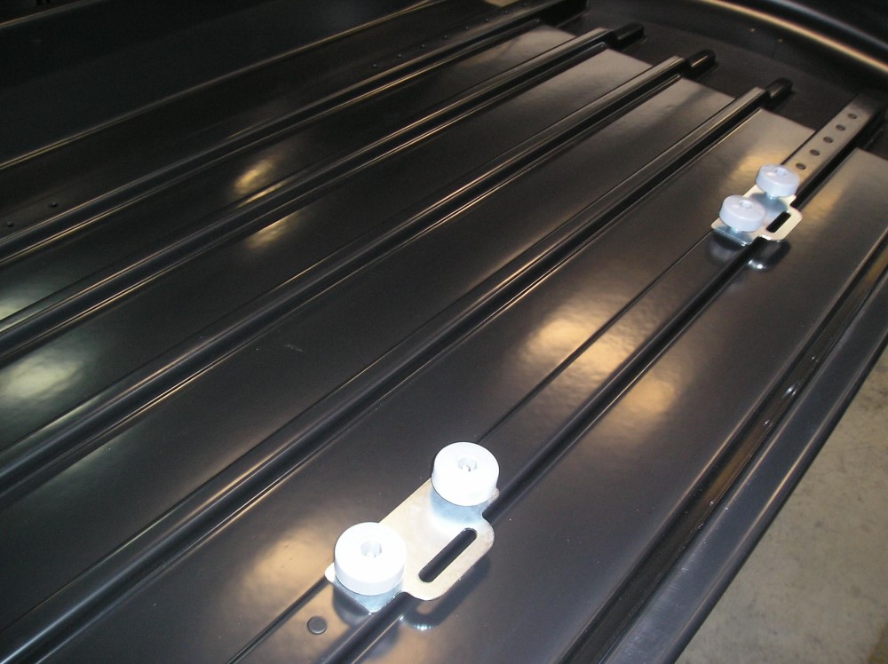 Modula Beluga 460 Roof Box - Image 2