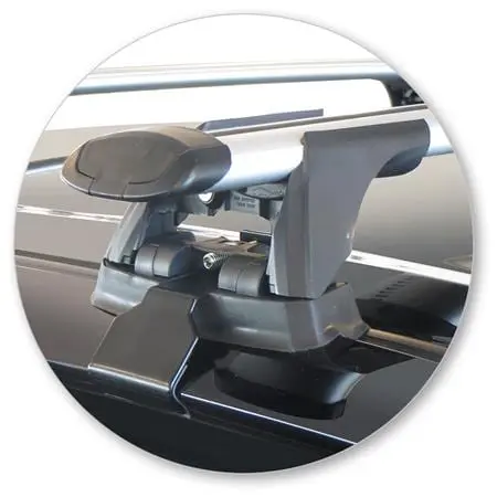 Yakima K1075Y-S15YB Black Through Bar