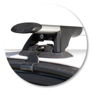 Yakima K137Y-S15YB Black Through Bar