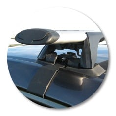 Yakima K318Y-S16YB Through Bar - Black