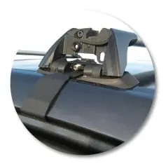Yakima K318Y-S4YB Black Flush End Bar