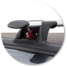 Yakima K325Y-S16YB Through Bar - Black