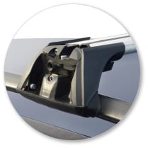 Yakima K328Y-S4YB Black Flush End Bar