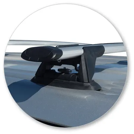 Yakima K331-S17YB Black Aero Through Bar