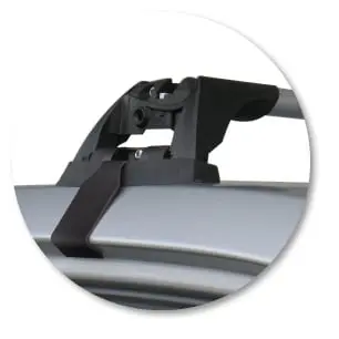 Yakima K383Y-S7YB Black Flush End Bar