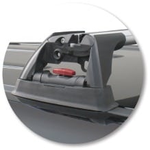 Yakima K585-S8YB Black Flush Bar