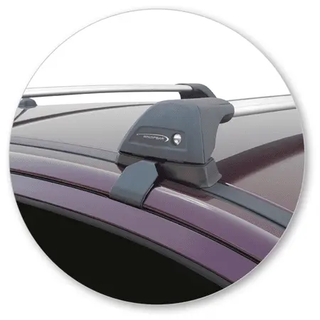 Yakima K681W-S24YB Black Flush End Bar