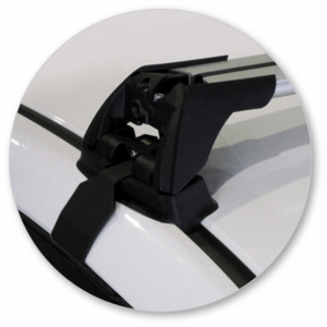 Yakima K699Y-S25YB Black Flush End Bar - Image 5