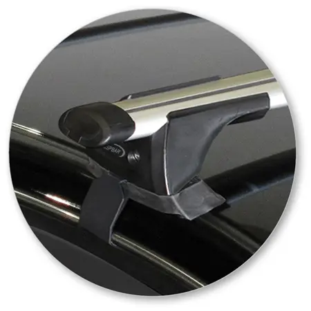 Yakima K700Y-S16YB Through Bar - Black