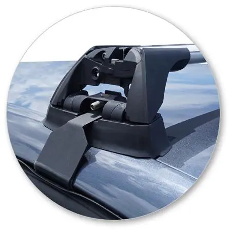 Yakima K718Y-S25YB Black Flush End Bar