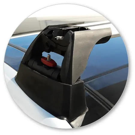 Yakima K769Y-S26YB Black Flush End Bar