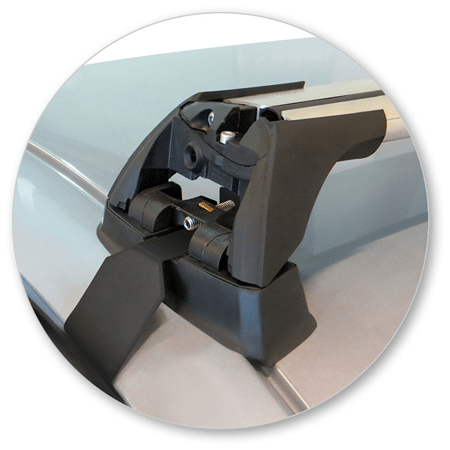 Yakima K781W-S25YB Black Flush End Bar