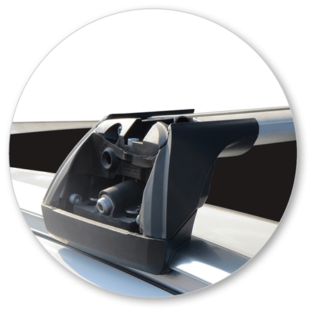 Yakima K864Y-S25YB Black Flush End Bar