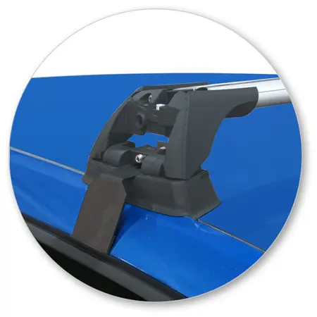 Yakima K891W-S5YB Black Flush End Bar