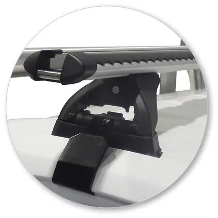Yakima K932YFront-T17YHalf