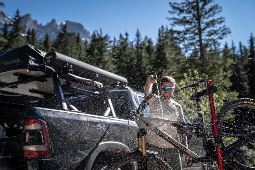 Yakima RoadShower 15L (Small) - Image 7