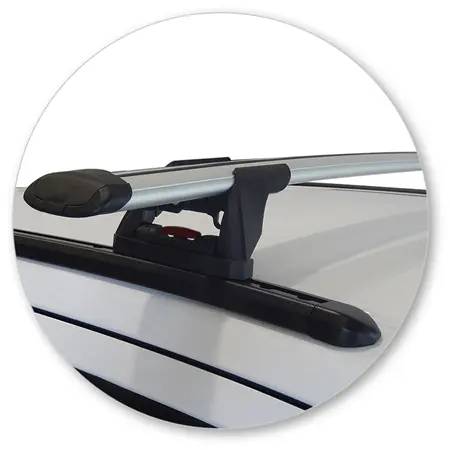Yakima S17YB-Q21 Track Mounted Aero Bar Black
