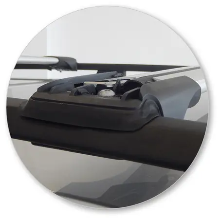 Yakima S54YB Black Rail Roof Rack