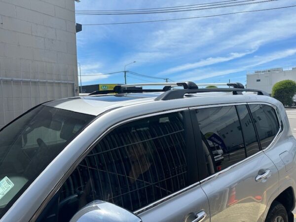 Yakima Timberline FX Rail Bar 300 Series Landcruiser Black